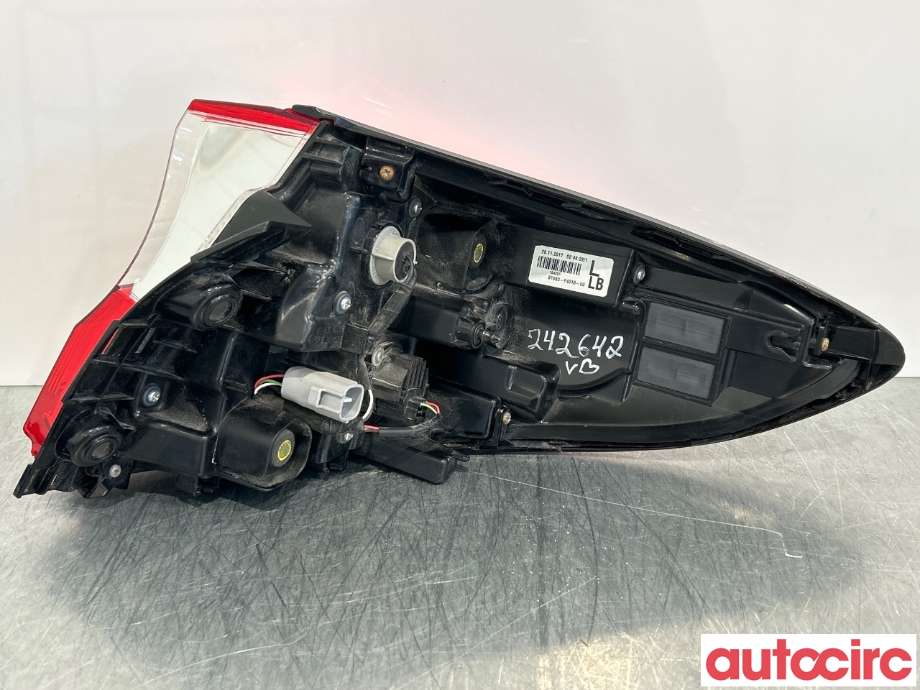 Baklykt venstre til Toyota C-HR 2016-->>  (TOYOTA|81561F4010||81560-F4010)