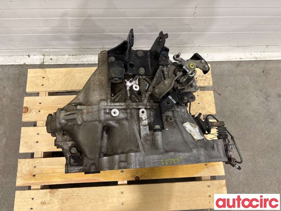 Girkasse manuell 6-trinn til Toyota Avensis 2009-2015 (Type III, Fase 1)  (TOYOTA|3030020A20|)