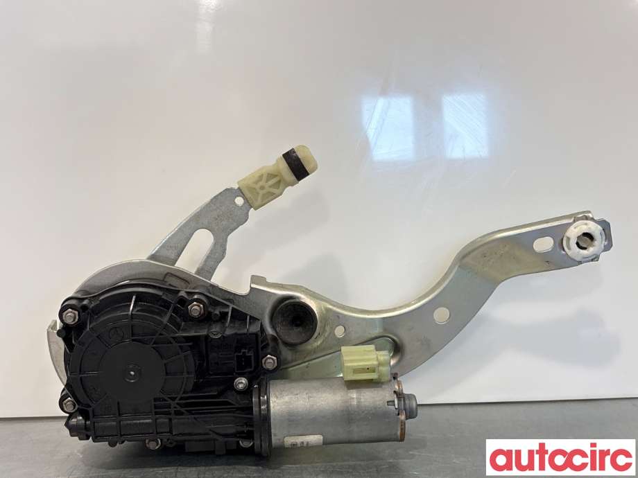 Baklukeåpner motor til Mercedes C-Klasse 2014-2018 (Fase 1) (W205) (W205) (MERCEDES|A2058200042|0390204124|A2058202801)