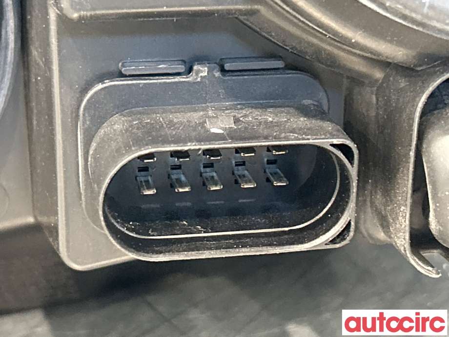 Frontlykt høyre halogen til Ford Transit Custom 2013-2023 (Type I)  (FORD|2045135|)