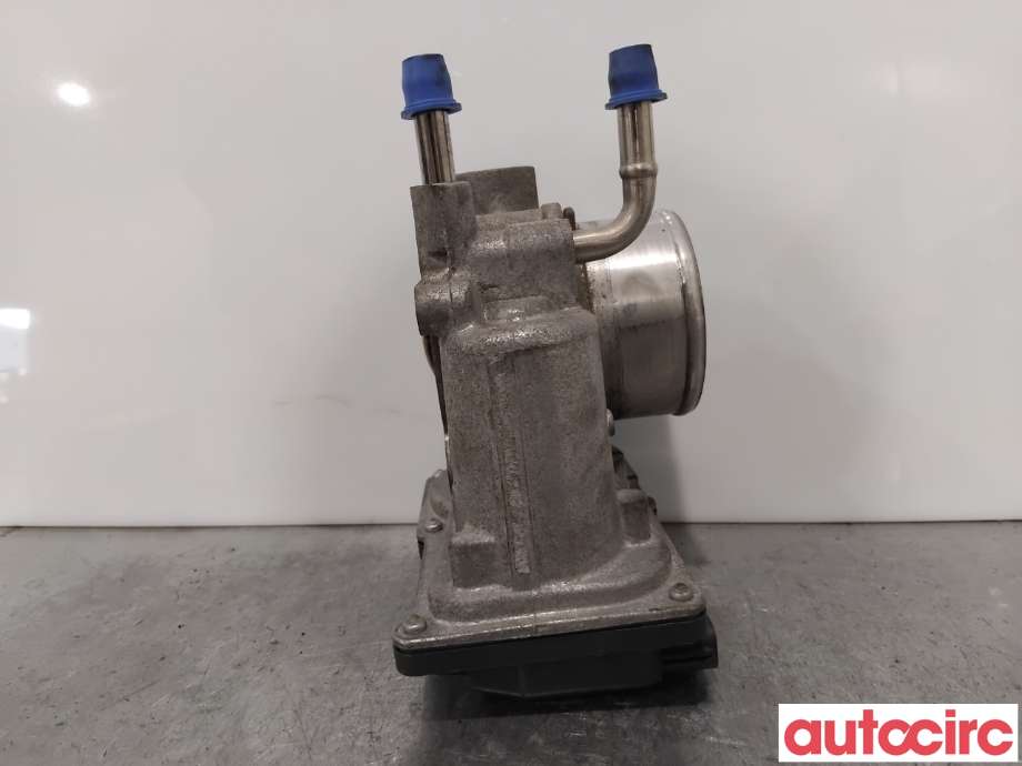 Spjeldhus til Toyota Avensis 2009-2015 (Type III, Fase 1) (TOYOTA|261000R020||26100-0R020)