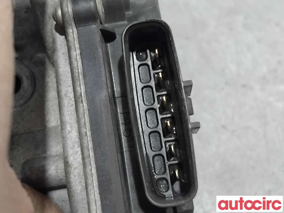 Spjeldhus til Toyota Avensis 2009-2015 (Type III, Fase 1) (TOYOTA|261000R020||26100-0R020)