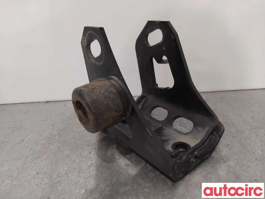 Motorfeste til Toyota Avensis 2009-2015 (Type III, Fase 1)  (TOYOTA|123110R010|)