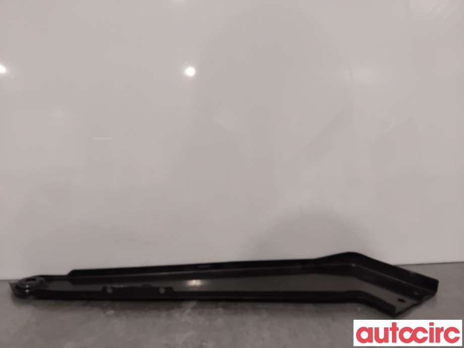 Diverse deler til VW Passat 2015-2019 (Fase 1) (B8) (B8) (VOLKSWAGEN|3G0805932|)