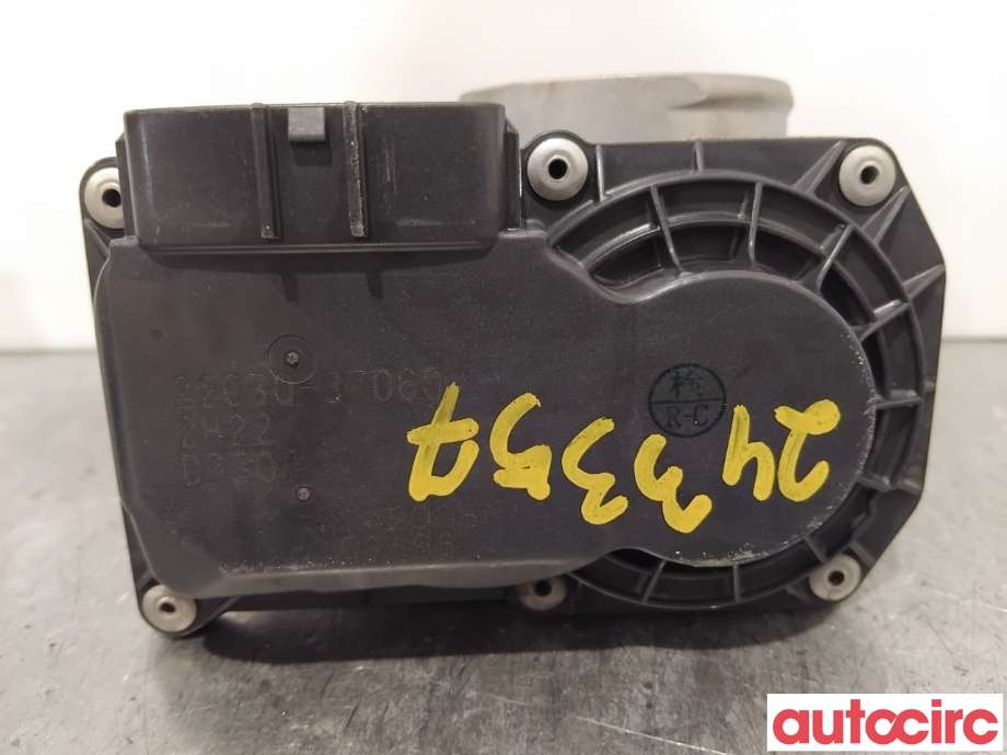 Spjeldhus til Toyota Prius +7 2012-2020 (Type III) (stasjonsvogn) (stasjonsvogn) (TOYOTA|2203037060||22030-37060)