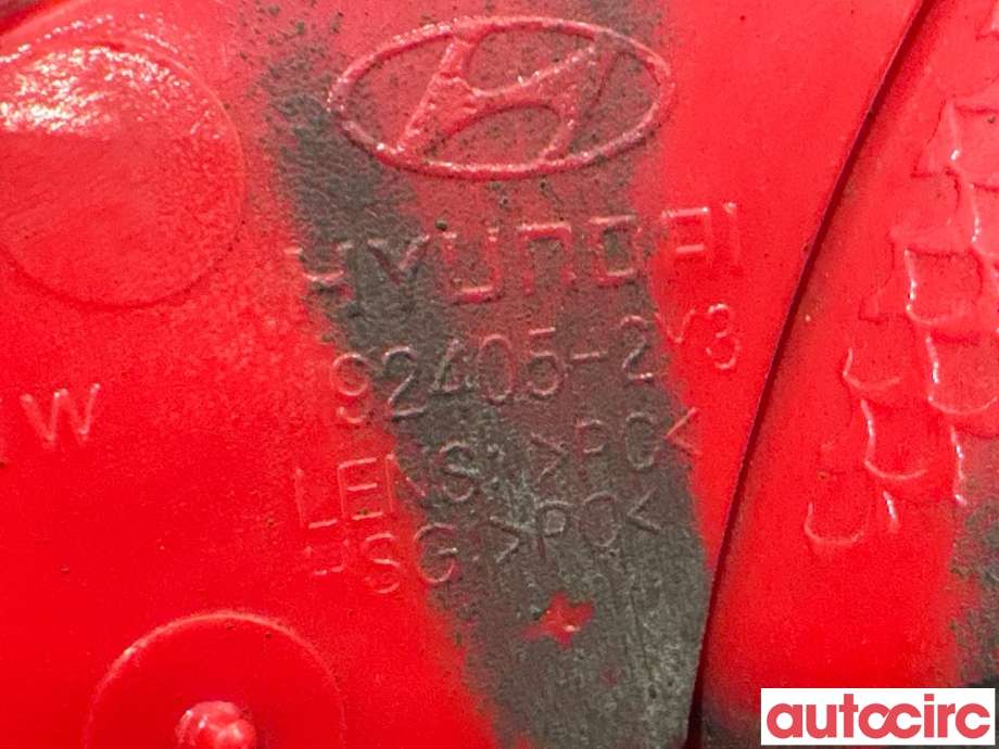 Baklykt fra støtfanger til Hyundai Ix35 2010-2015  (HYUNDAI|924052Y300||924052Y3)
