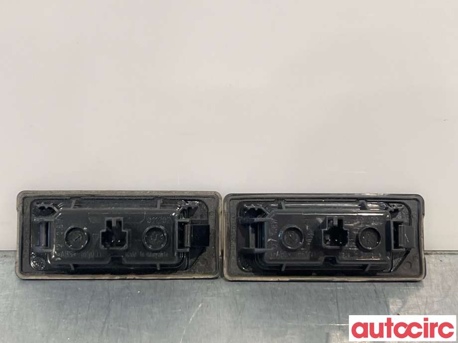 Skiltlys til VW Passat 2015-2019 (Fase 1) (B8) (B8) (VOLKSWAGEN|3AF943021A|)