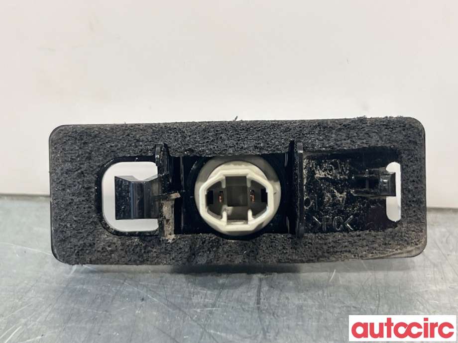 Skiltlys til Toyota RAV4 2013-2015 (Type IV, Fase 1)  (TOYOTA|8120442010|)