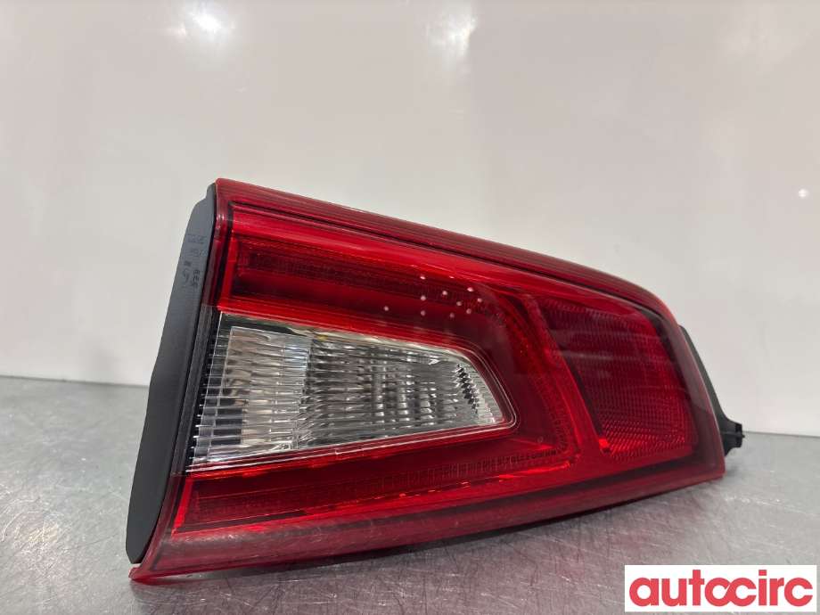 Baklykt høyre indre til Nissan Qashqai, 2014-2021 (Type II) (NISSAN|265504EA5D)