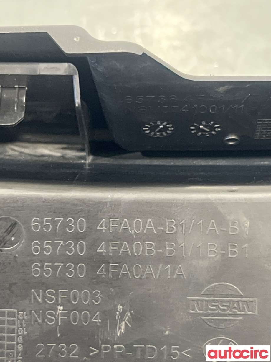 Diverse deler til Nissan NV200 2010-2019 (NISSAN|657304FA0A|)
