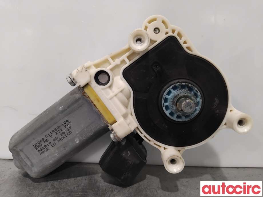 Ruteheis venstre foran til BMW X5 2013-2018 (F15) (F15) (BMW|67627322747|C11468-104|7322747)