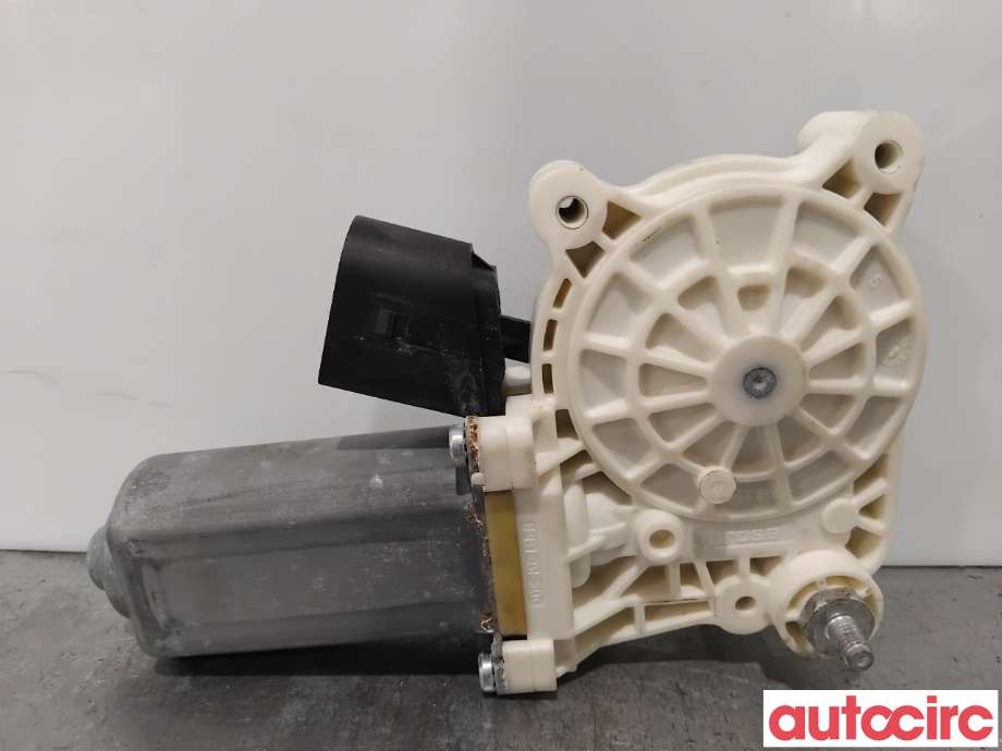 Ruteheis venstre foran til BMW X5 2013-2018 (F15) (F15) (BMW|67627322747|C11468-104|7322747)