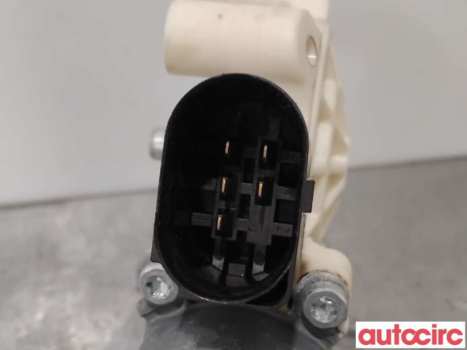 Ruteheis venstre foran til BMW X5 2013-2018 (F15) (F15) (BMW|67627322747|C11468-104|7322747)