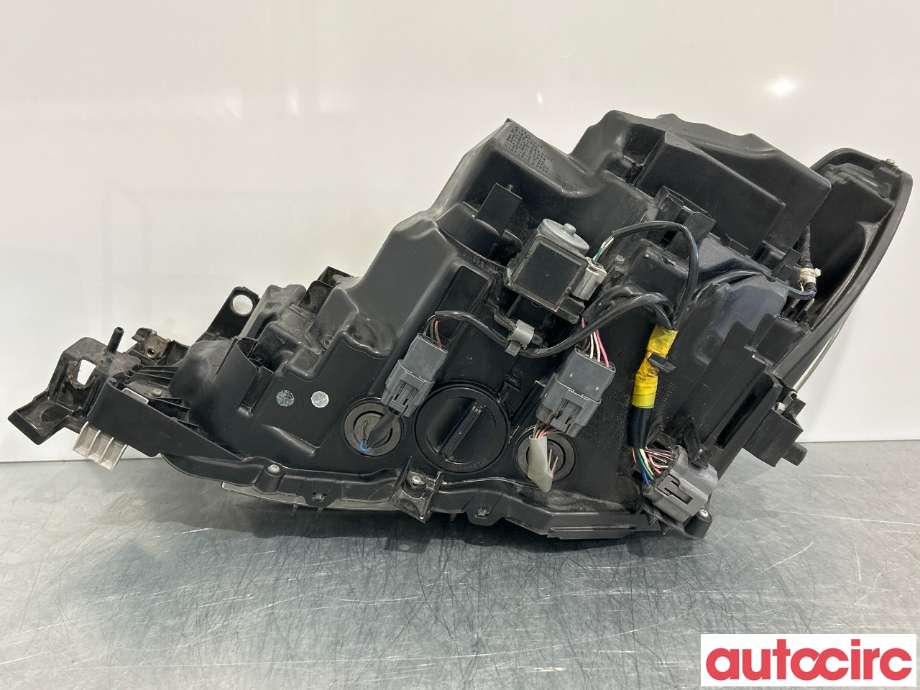 Frontlykt høyre halogen til Mazda 6 2015-2018 (Type III, Fase 2)  (MAZDA|GMH3-51-031G|)