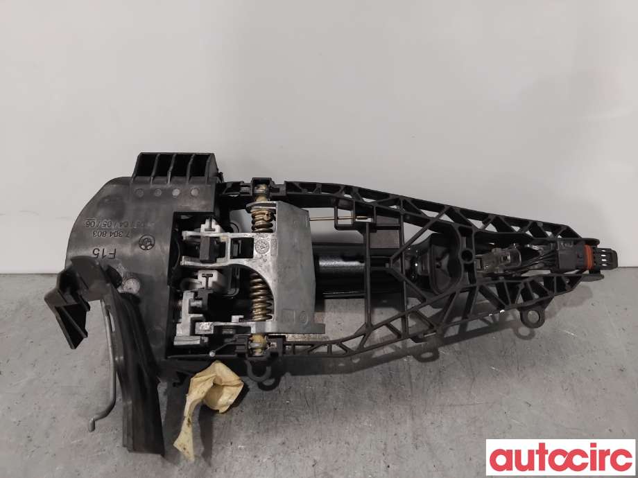 Dørhåndtak utv venstre foran til BMW X5 2013-2018 (F15) (F15) (BMW|51217433843||51217401211)
