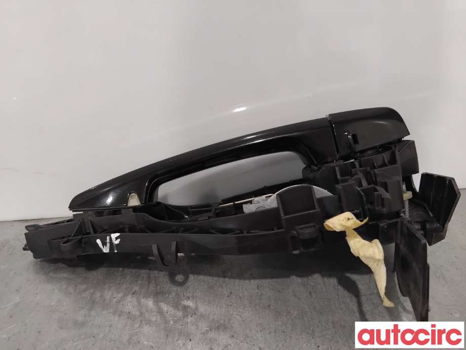 Dørhåndtak utv venstre foran til BMW X5 2013-2018 (F15) (F15) (BMW|51217433843||51217401211)