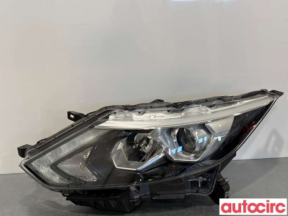 Frontlykt venstre halogen til Nissan Qashqai, 2014-2021 (Type II) (NISSAN|260604EH1B)