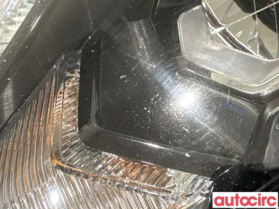 Frontlykt venstre halogen til Nissan Qashqai 2014-2021 (Type II)  (NISSAN|260604EH1B|100-18015|)