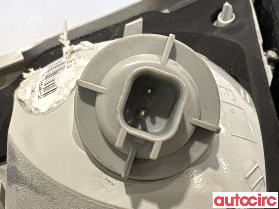 Baklykt høyre indre til Ford Kuga 2008-2012 (Type I) (FORD|1545446|)