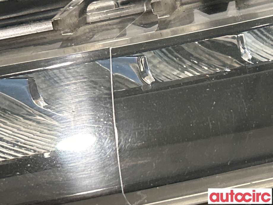 Frontlykt høyre halogen til Citroën C4, Picasso 2013-2018 (Type II) (CITROEN|9816714780|)