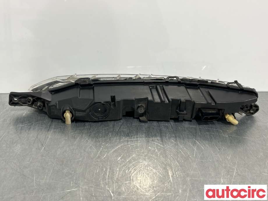Frontlykt høyre halogen til Citroën C4, Picasso 2013-2018 (Type II) (CITROEN|9816714780|)