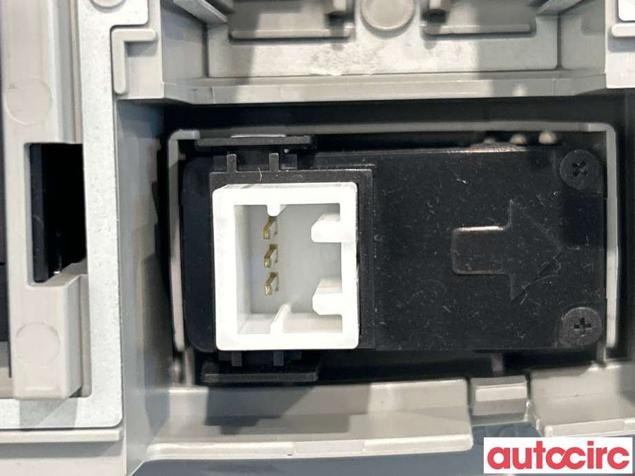 Taklyspanel til Peugeot 4008 2012-2017 (PEUGEOT|1608390680||8401A009ZZ)