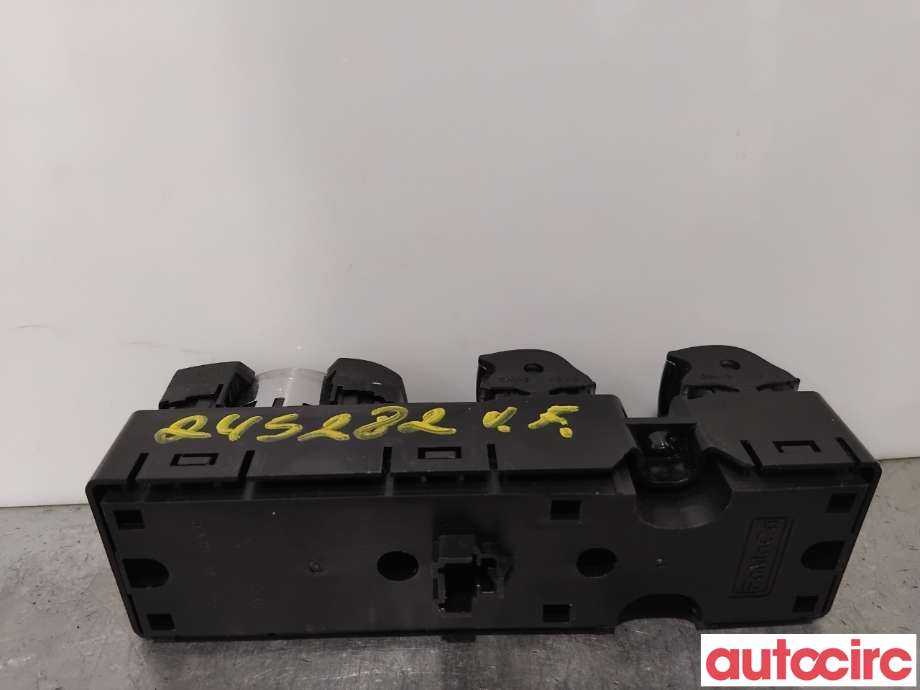 Bryter ruteheis til Ford Mondeo 2014-2019 (Type V, Fase 1) (FORD|1946785||DG9T-14540-DCW)