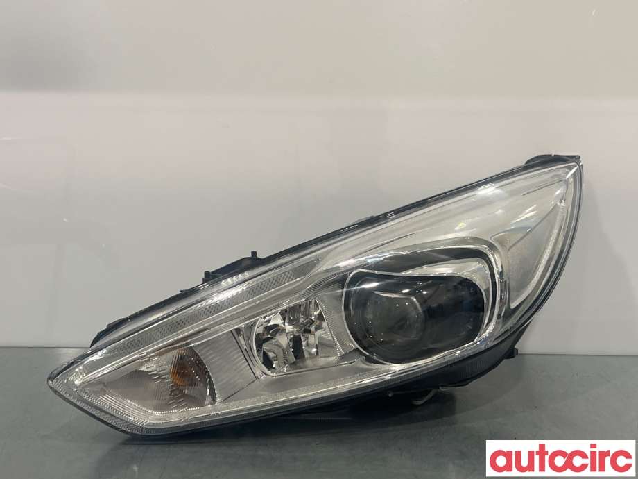Frontlykt venstre halogen til Ford Focus 2014-2018 (Type III, Fase 2) (FORD|2206016||F1EB-13D155-AB)