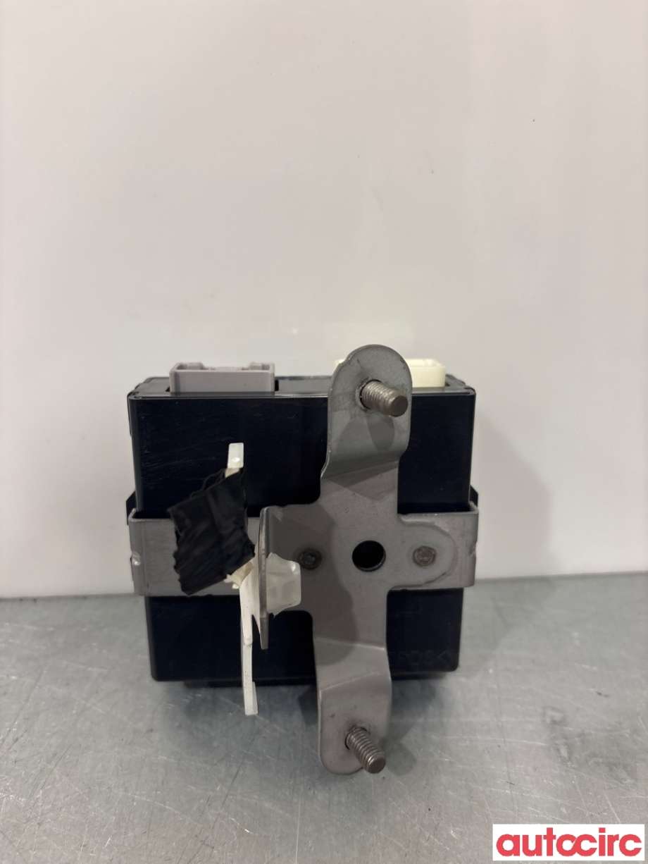 Styreenhet elektrisk parkbrems (EPB - Electric Parking Brake) til Toyota C-HR 2016-->>  (TOYOTA|8905010010|151811-10640|89050-10010)