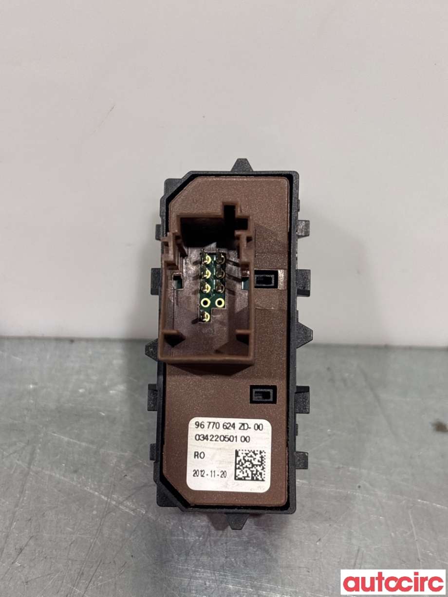 Bryter diverse til Peugeot 508 2011-2014 (Type I, Fase 1) (PEUGEOT|96770624ZD|034220501)