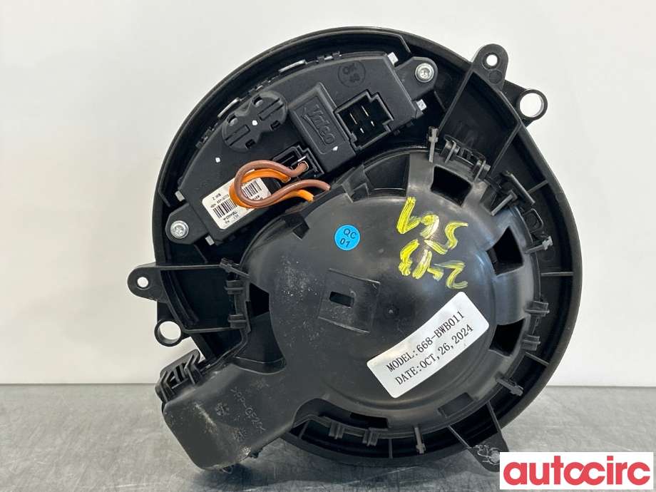 Varmeapparat motor til BMW 3-Serie 2012-2018 (F30/F31/F34) (F30/F31/F34) (BMW|64119350395||9319919)