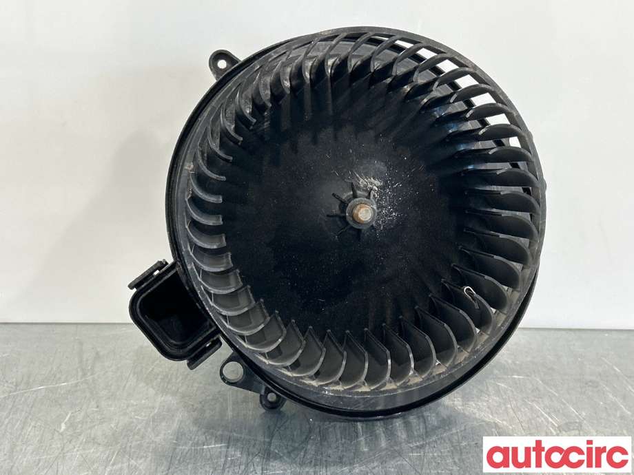 Varmeapparat motor til BMW 3-Serie 2012-2018 (F30/F31/F34) (F30/F31/F34) (BMW|64119350395||9319919)