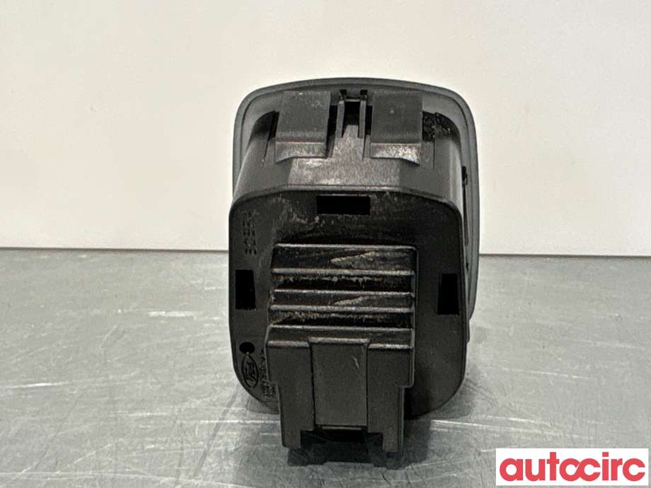 Bryter diverse til Ford Ranger / Ranger Raptor 2015-2022 (FORD|1738736||AB39-7Z155-BA)