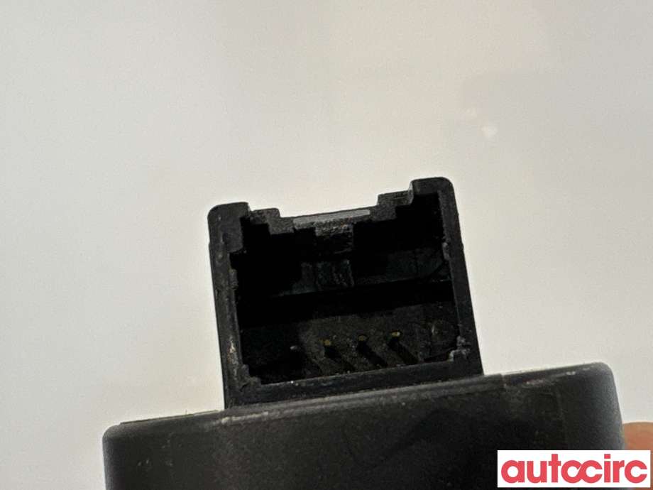 Bryter diverse til Ford Ranger / Ranger Raptor 2015-2022 (FORD|1738736||AB39-7Z155-BA)