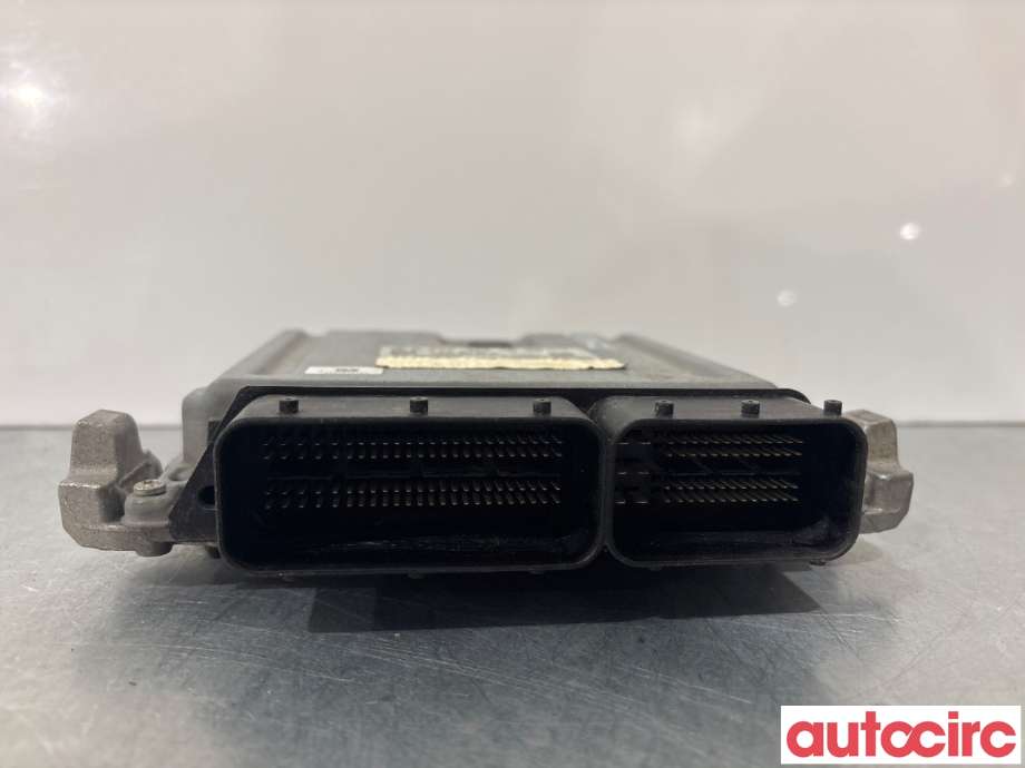 Styreenhet motor til Mercedes C-Klasse 2014-2018 (Fase 1) (W205) (W205) (MERCEDES|A2749000800|0261S08785)
