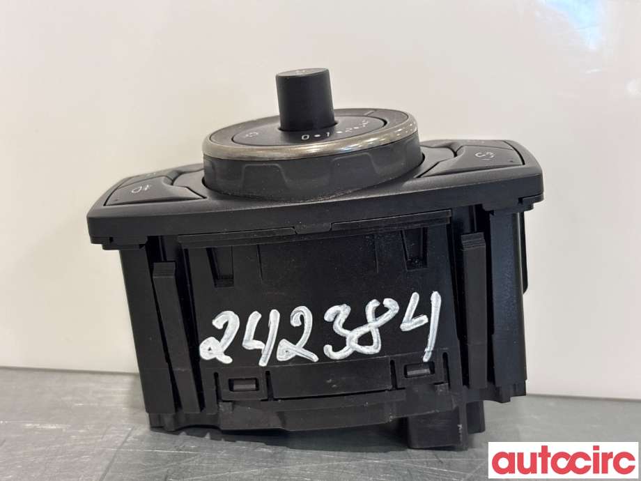 Bryter lys til Ford Ranger / Ranger Raptor 2015-2022  (FORD|2026436||JB3T-13D061-BAWCD)