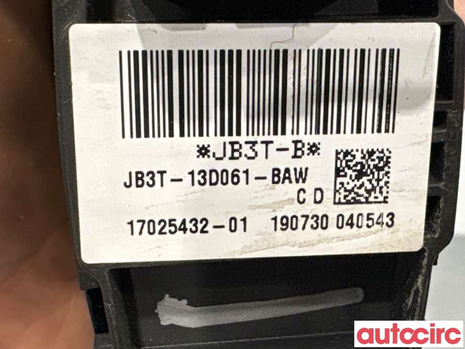 Bryter lys til Ford Ranger / Ranger Raptor 2015-2022  (FORD|2026436||JB3T-13D061-BAWCD)