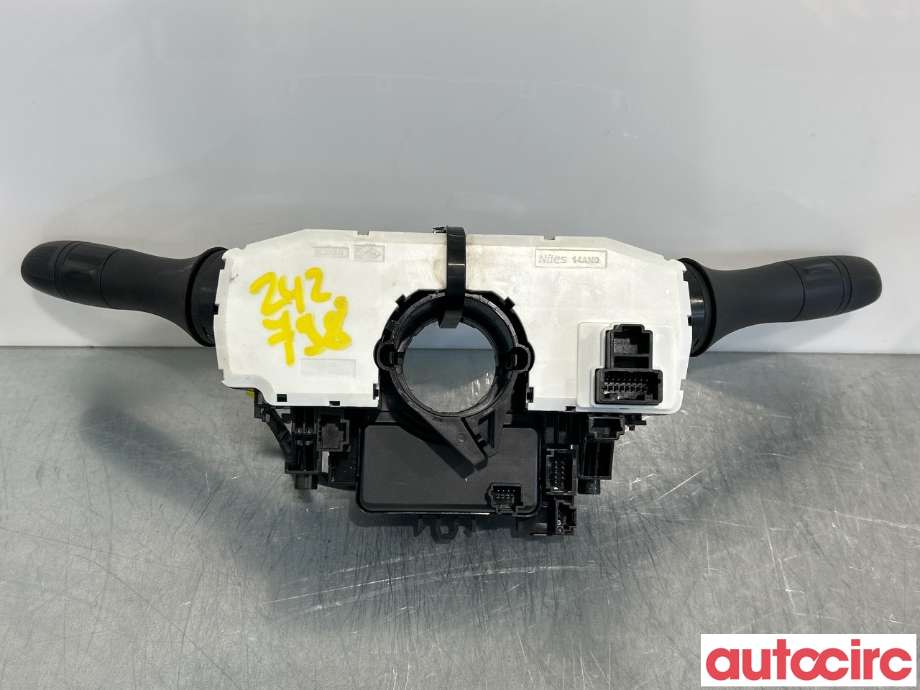 Bryter combi til Nissan Qashqai 2014-2021 (Type II) (NISSAN|255604EA2B||255544EA0A)