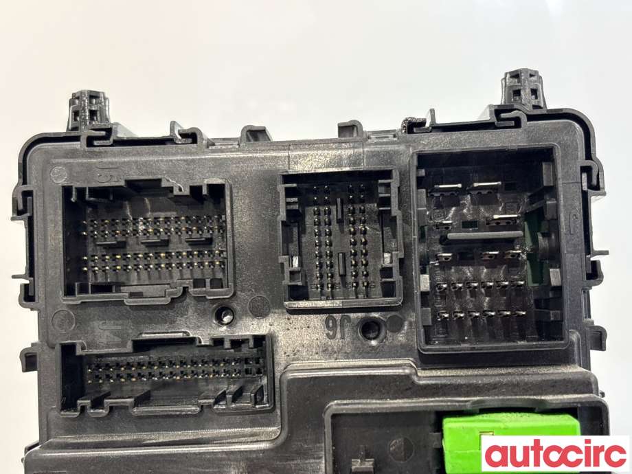 Sikringsboks til Ford Ranger / Ranger Raptor 2015-2022 (FORD|2244515||JU5T-15604-BEG)