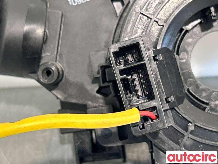 Bryter combi til Subaru Outback 2009-2014 (Type IV)  (SUBARU|83114AJ070|83195AJ070|27582AJ000)