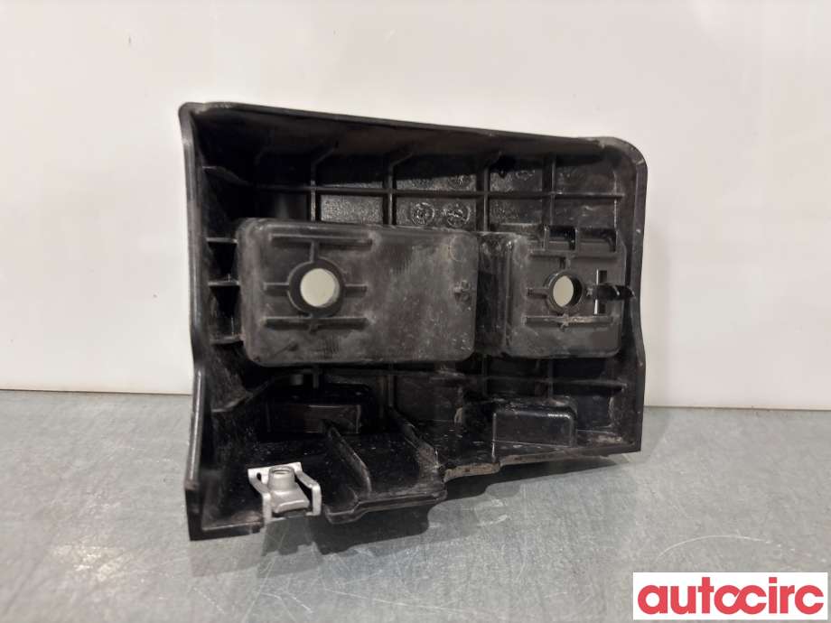 Diverse deler til Tesla Model Y 2021-2024 (Type I) (TESLA|1506969-00-E|)