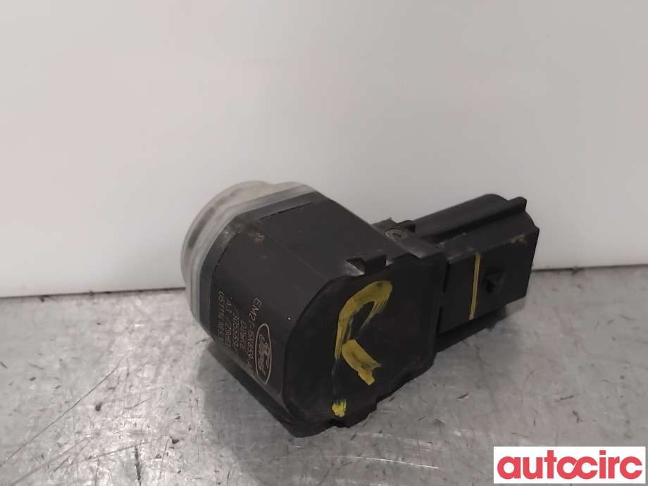 Parkeringssensor foran til Ford Focus 2014-2018 (Type III, Fase 2) (FORD|2488549|305569|EM2T-15K859-AAW)