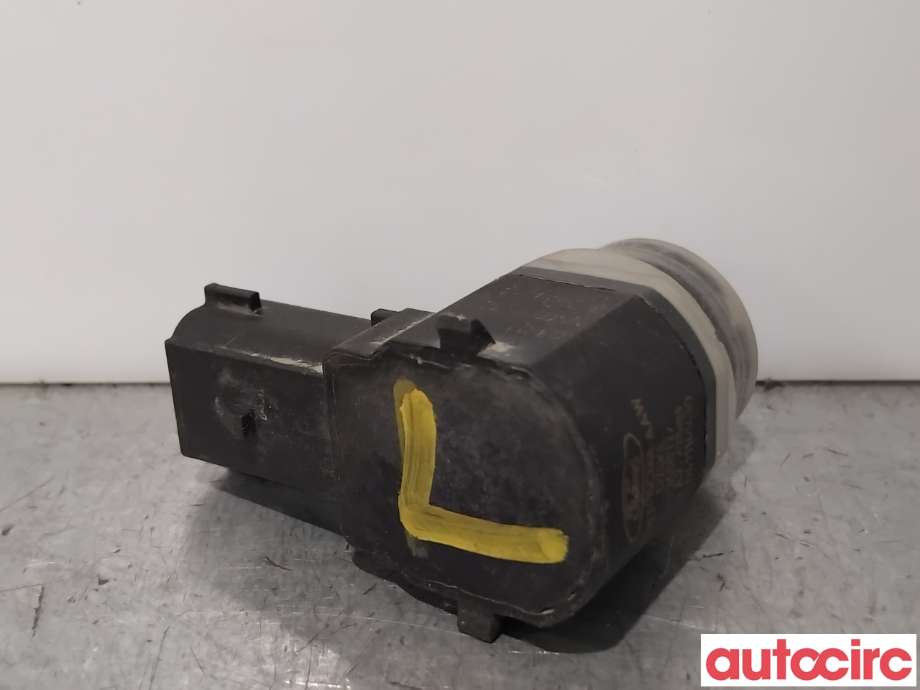 Parkeringssensor foran til Ford Focus 2014-2018 (Type III, Fase 2)  (FORD|2488547|305572|EM2T-15C868-AAW)