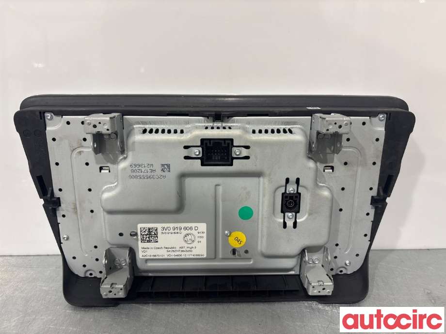 Instrument kjørecomputer til Škoda Superb 2015-->> (Type III) (SKODA|3V0919606D|)