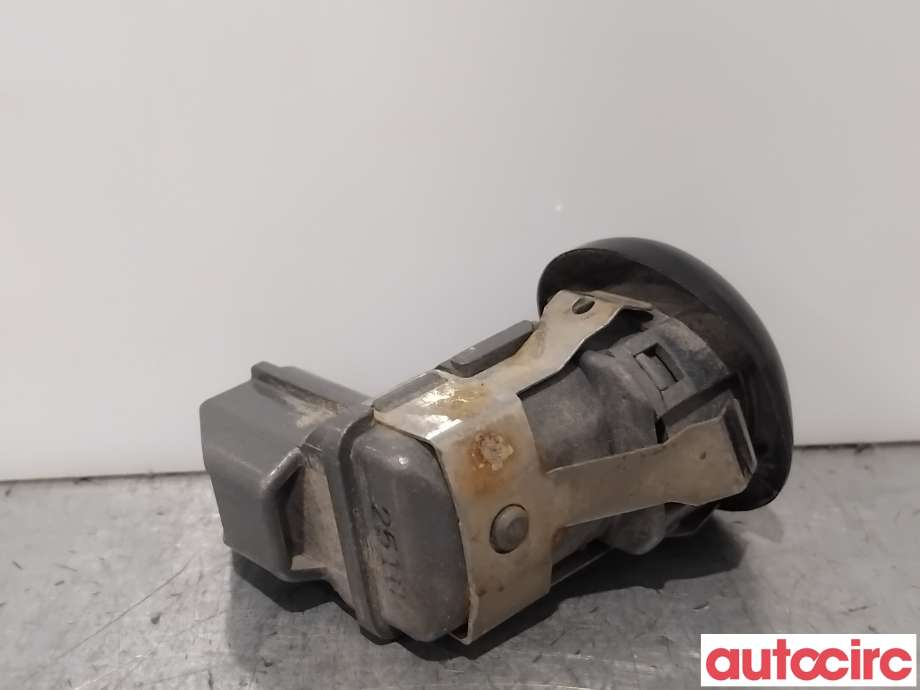 Parkeringssensor bak til Peugeot 4008 2012-2017  (PEUGEOT|1608253180|)