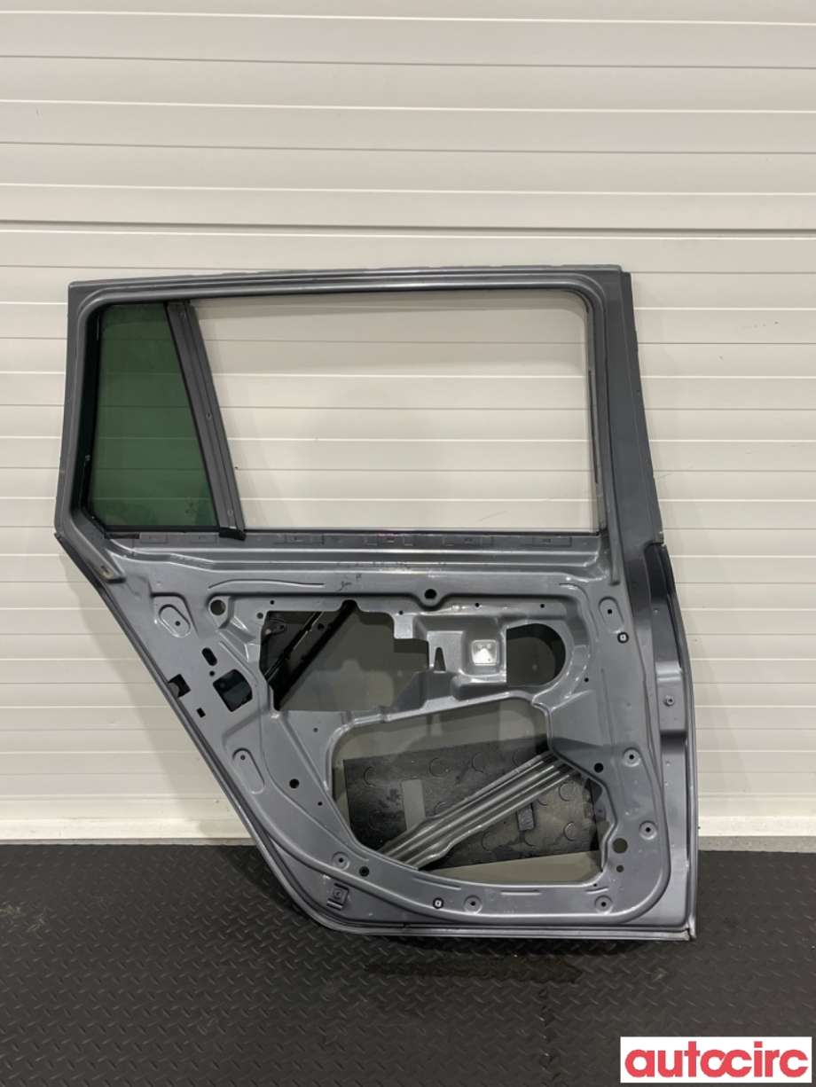 Dør venstre bak til BMW 5-Serie 2003-2010 (E60/E61) (E60/E61) (BMW|41527158501||41525A2A367)