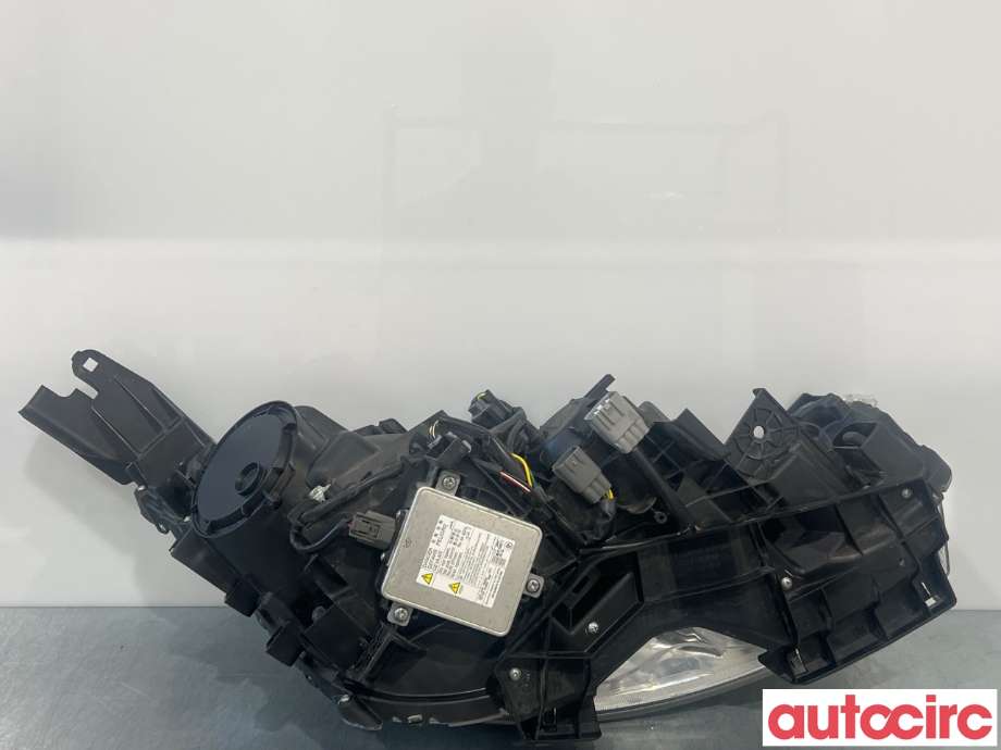 Frontlykt venstre halogen til Peugeot 4008 2012-2017  (PEUGEOT|1608386080|)