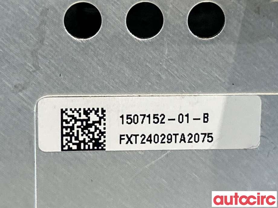 Bilstereo forsterker til Tesla Model Y 2021-2024 (Type I)  (TESLA|1507152-01-B|)
