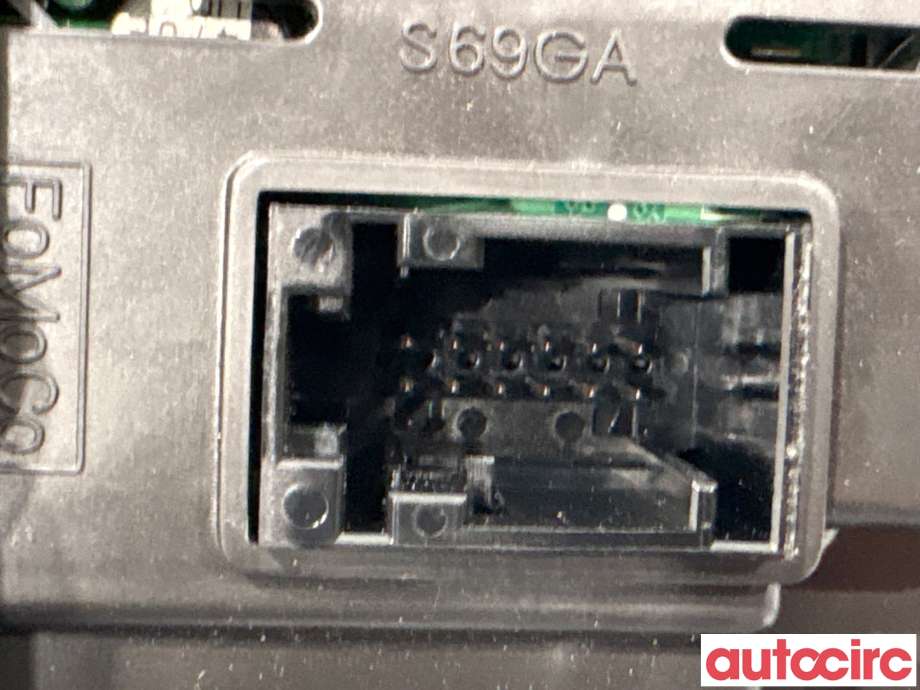 Multimedia display (MCU - Media Controller Unit) til Ford Transit Custom 2013-2023 (Type I)  (FORD|2307405||GK2T-18B955-GC)