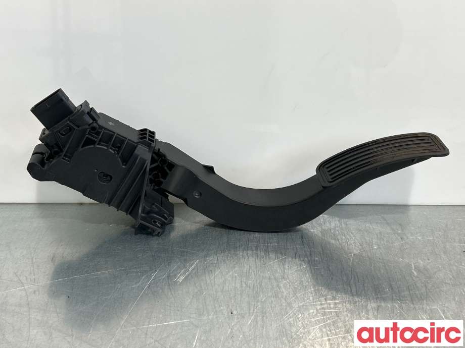 Pedal gass til Tesla Model Y 2021-2024 (Type I) (TESLA|1188695-50-A||6PV01402100)